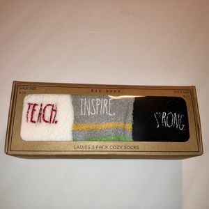 NIB Rae Dunn Ladies 3 pk cozy socks women's